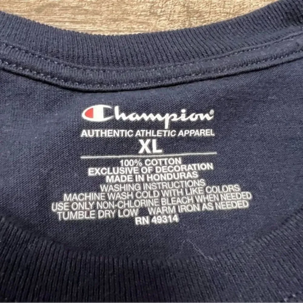 Champion Notre Dame Grandparent Short Sleeve Shirt Size XL - Picture 3 of 6